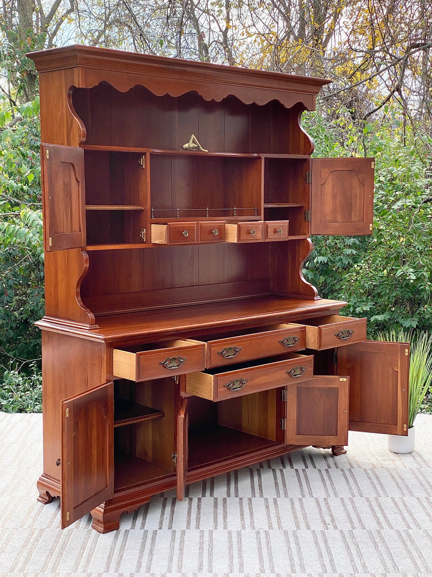 Vintage Taylor Jamestown Solid Cherry Hutch