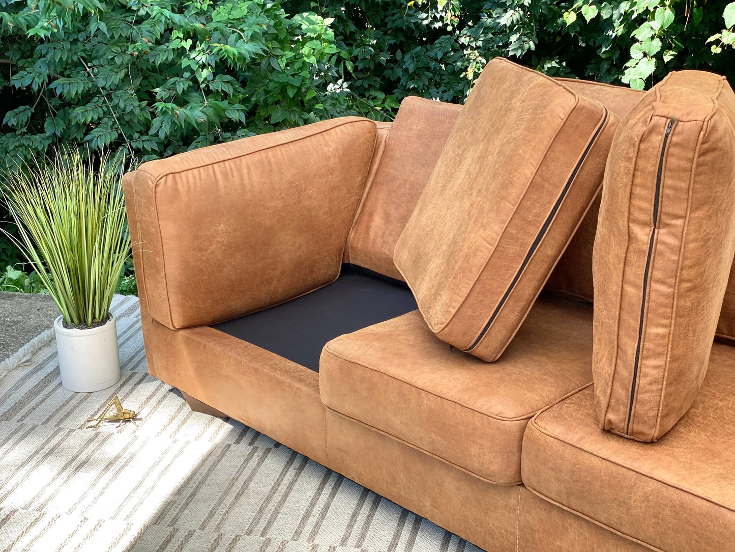 Beautiful Genuine Leather Sofa Couch