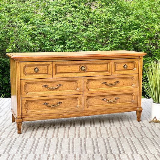 Vintage Thomasville Lowboy 7 Drawer Dresser