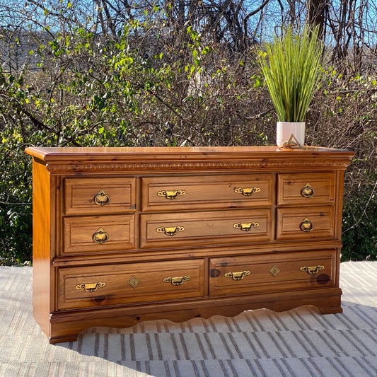 Vintage Wooden 8 Drawer Dresser