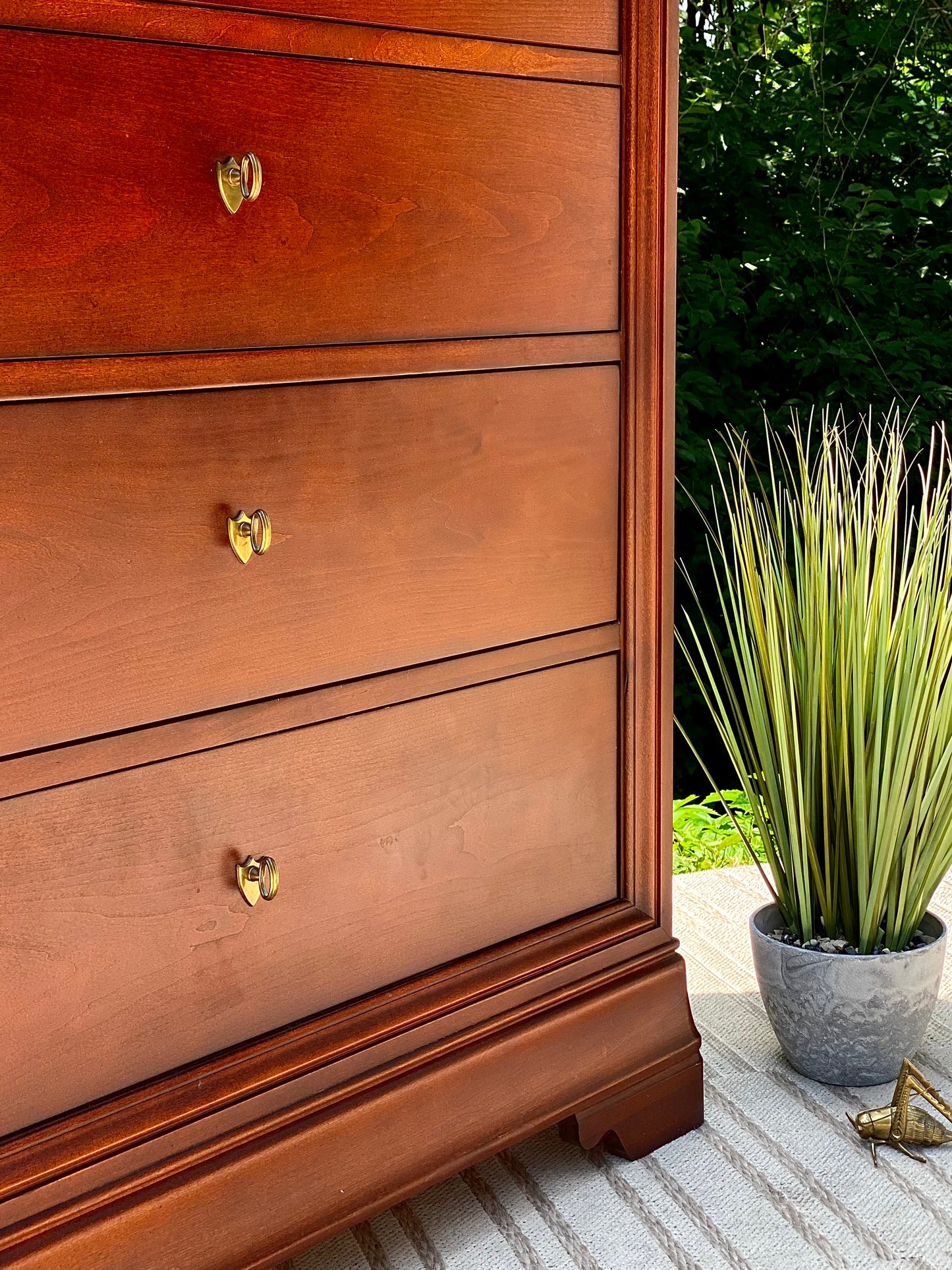 Nice Thomasville Wooden 5 Drawer Highboy Dresser