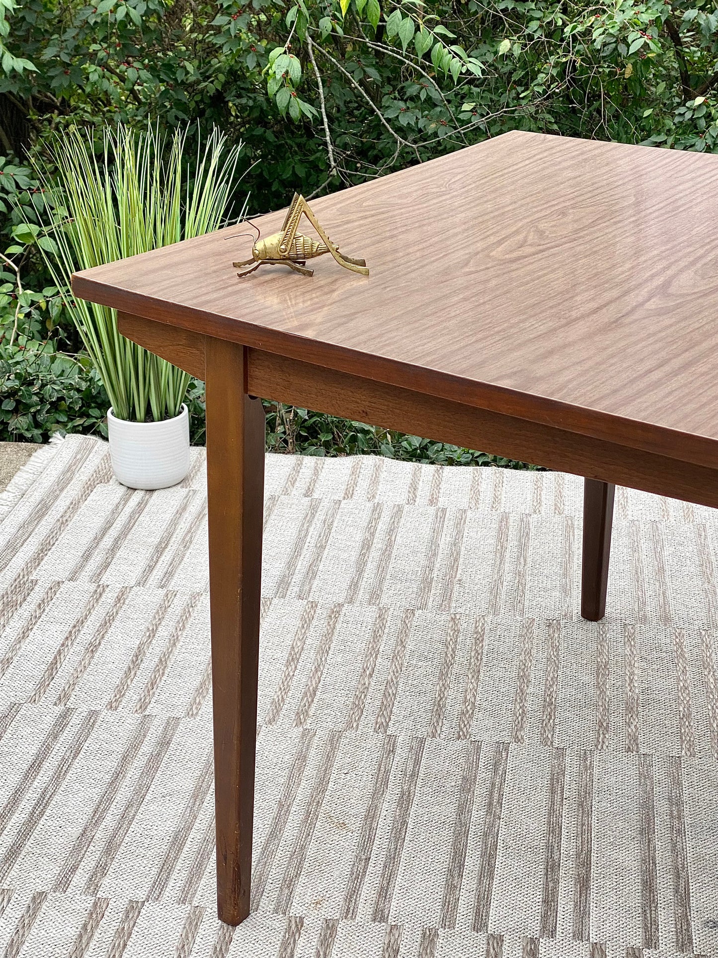 Vintage MCM Formica Top Table