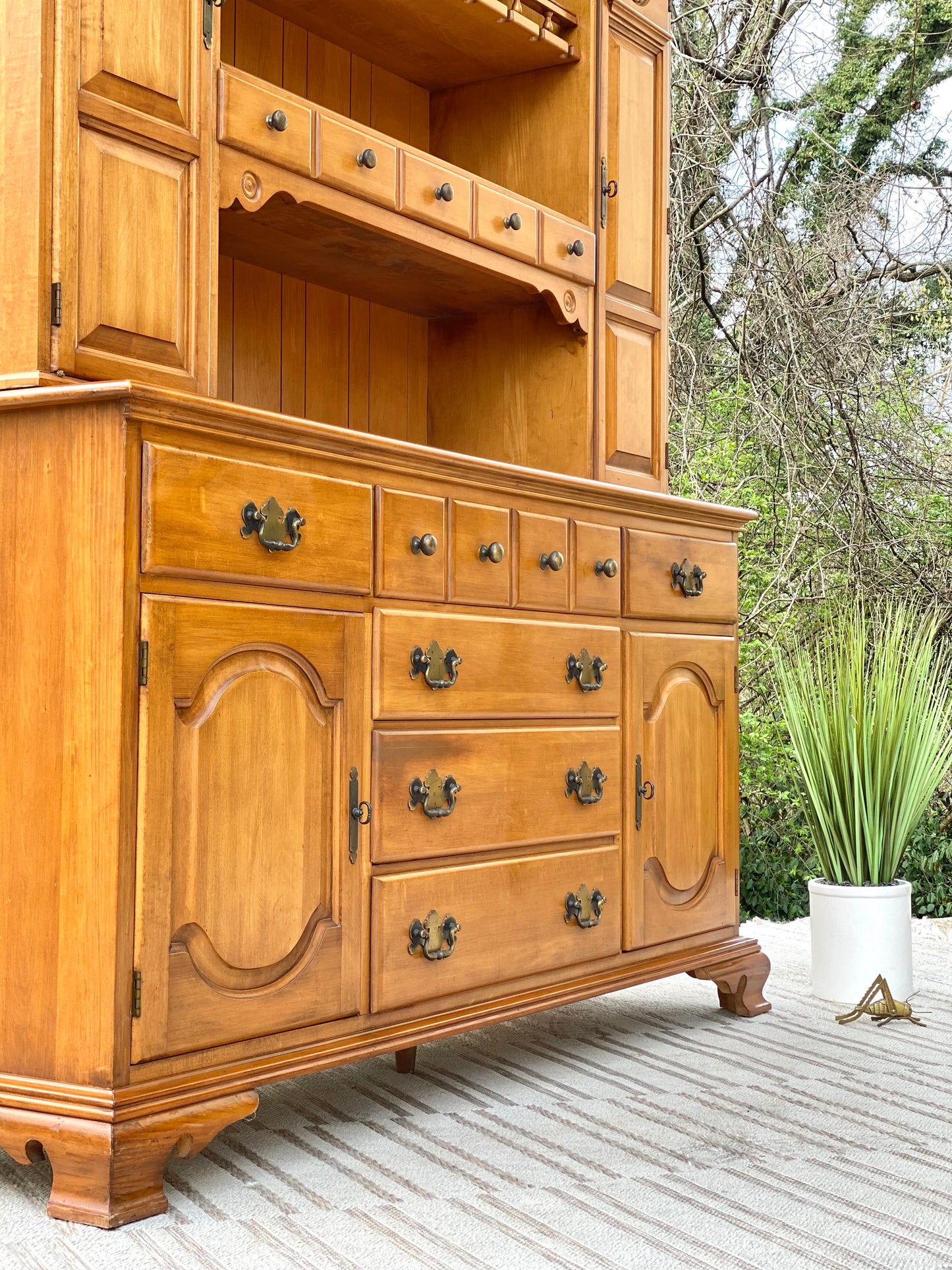 Vintage 2 Piece Hutch