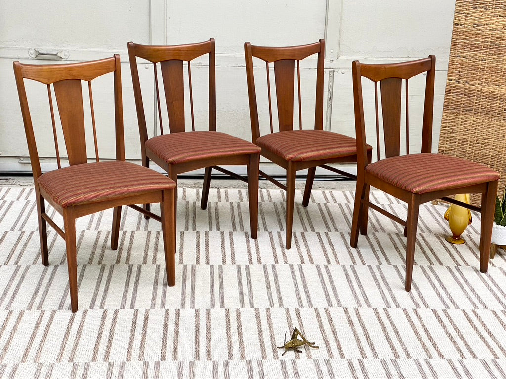 Set of 4 Retro MCM Mid Century Modern Garrison Chairs