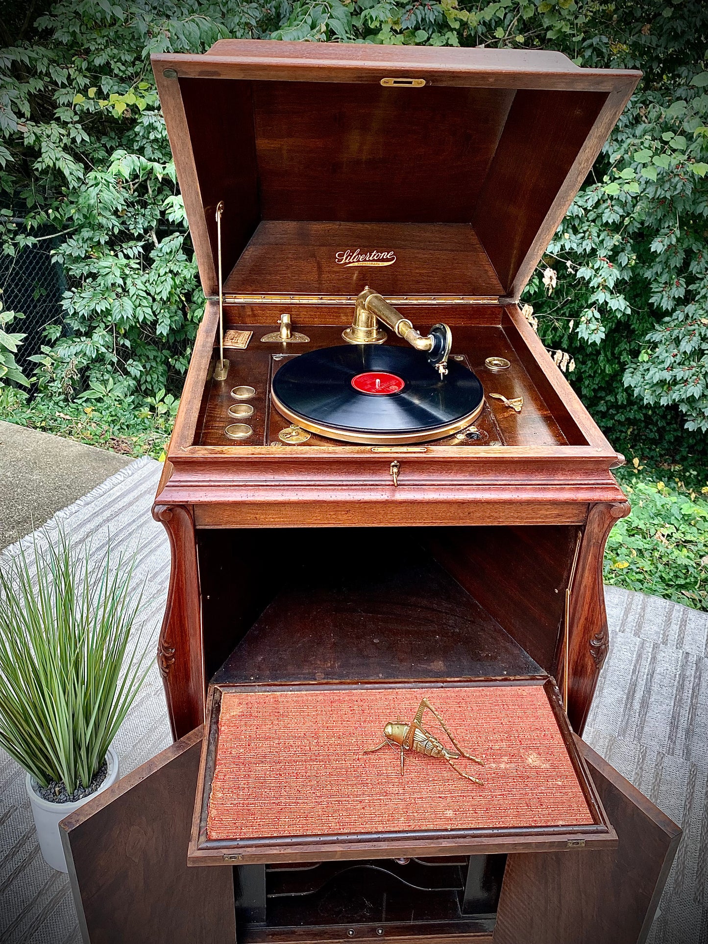 Vintage Silver Tone Victrola Phonograph Floor Model