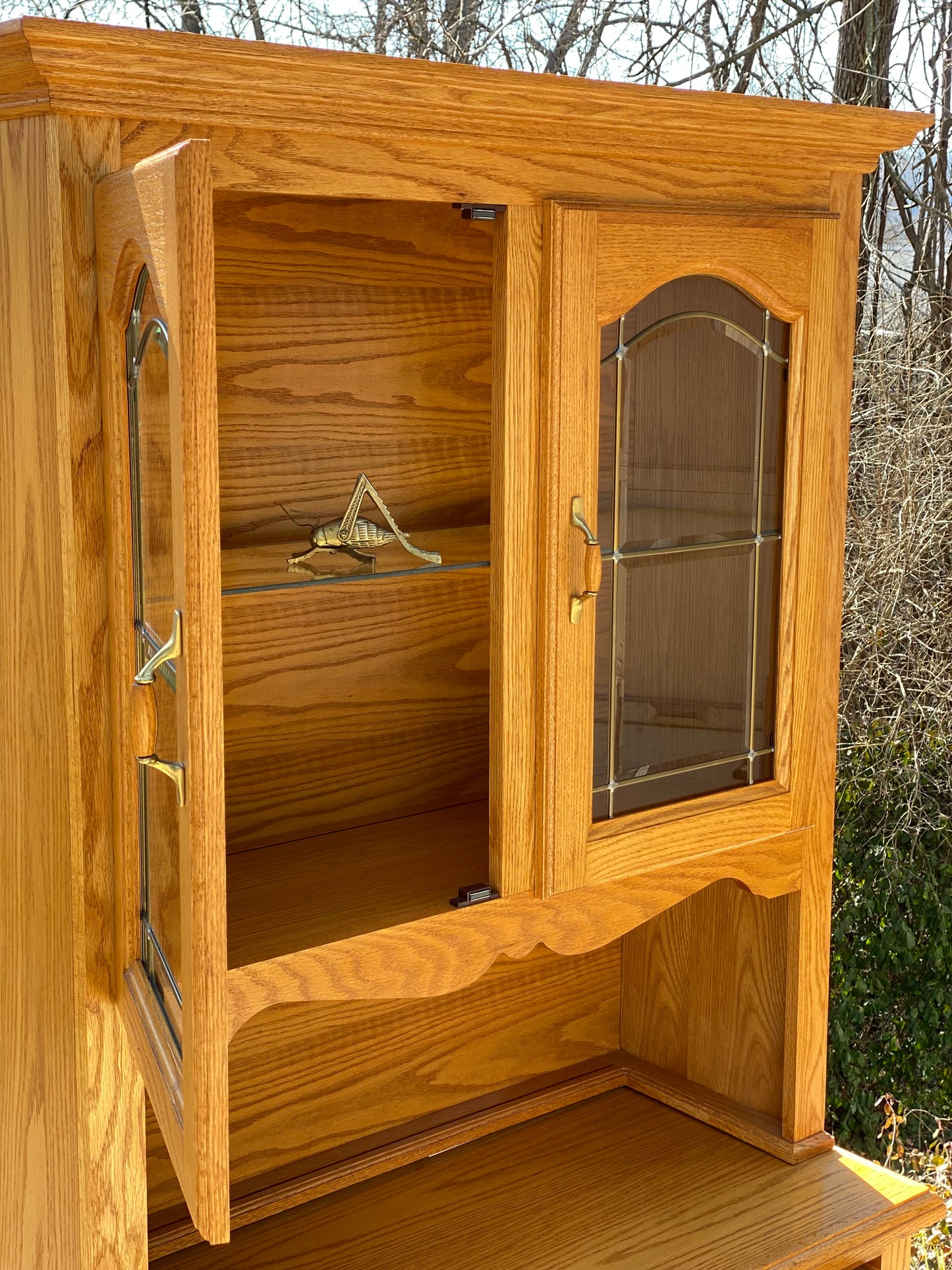 Lighted 2 Piece Wooden Hutch Cabinet
