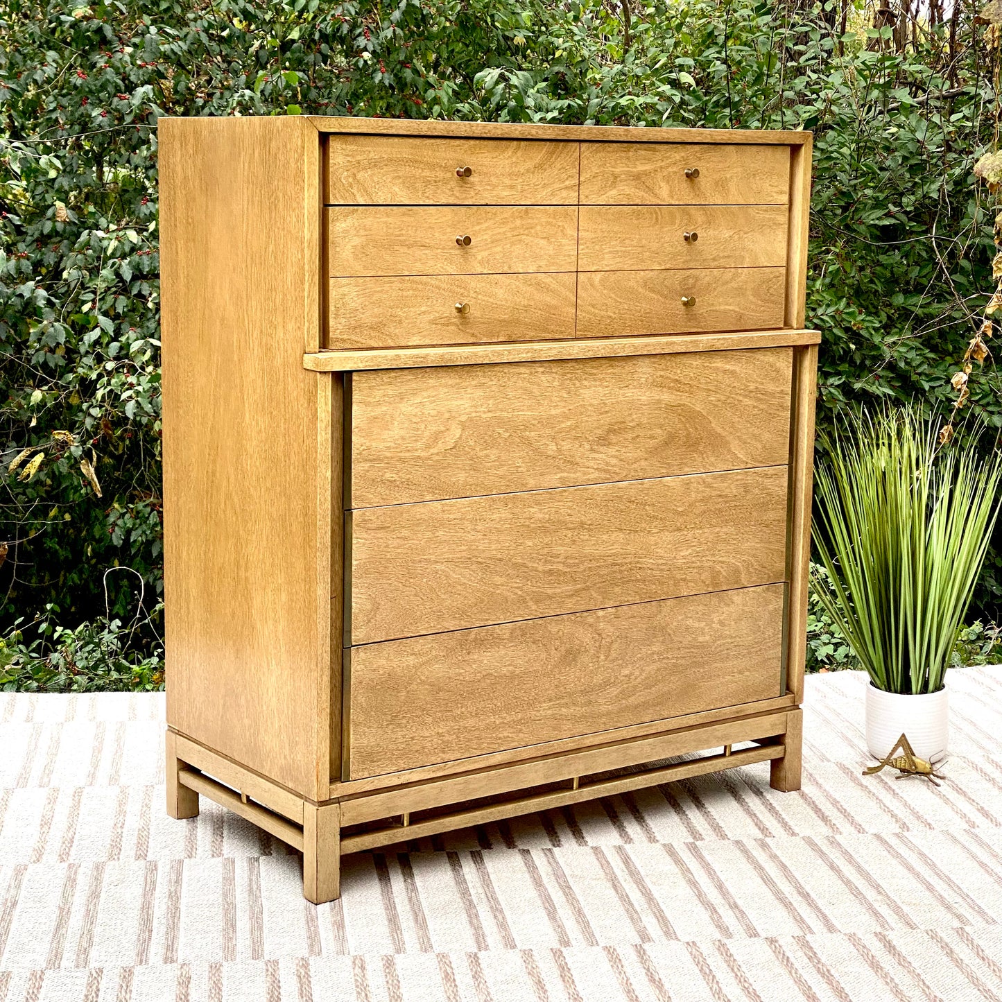 Vintage MCM 5 Drawer Dresser