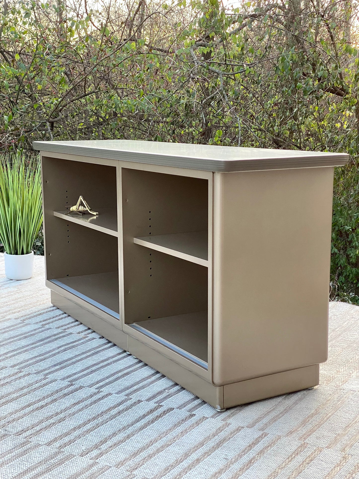 Vintage MCM Metal Bookshelf