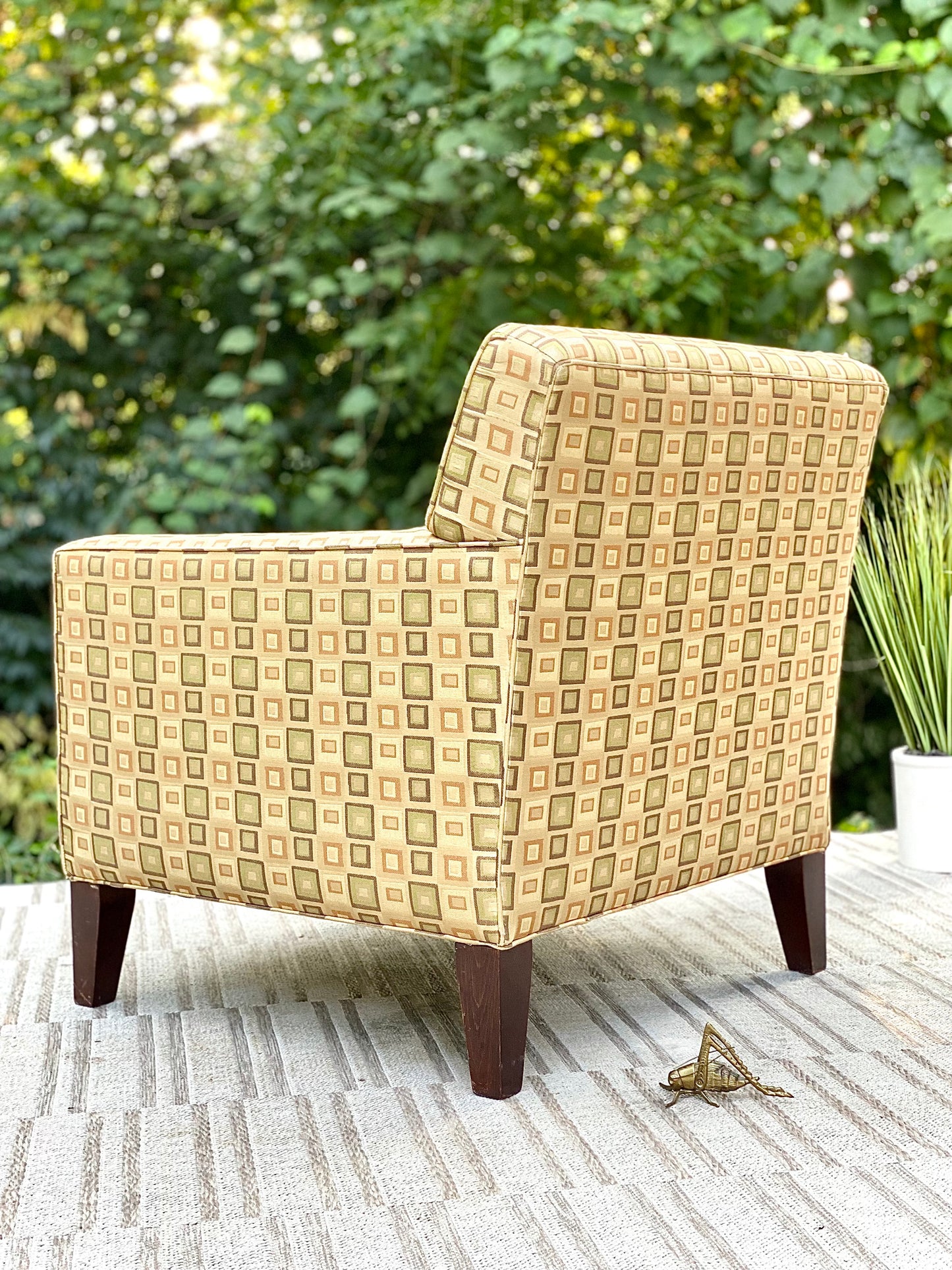 Nice Bassett Upholstered Chair