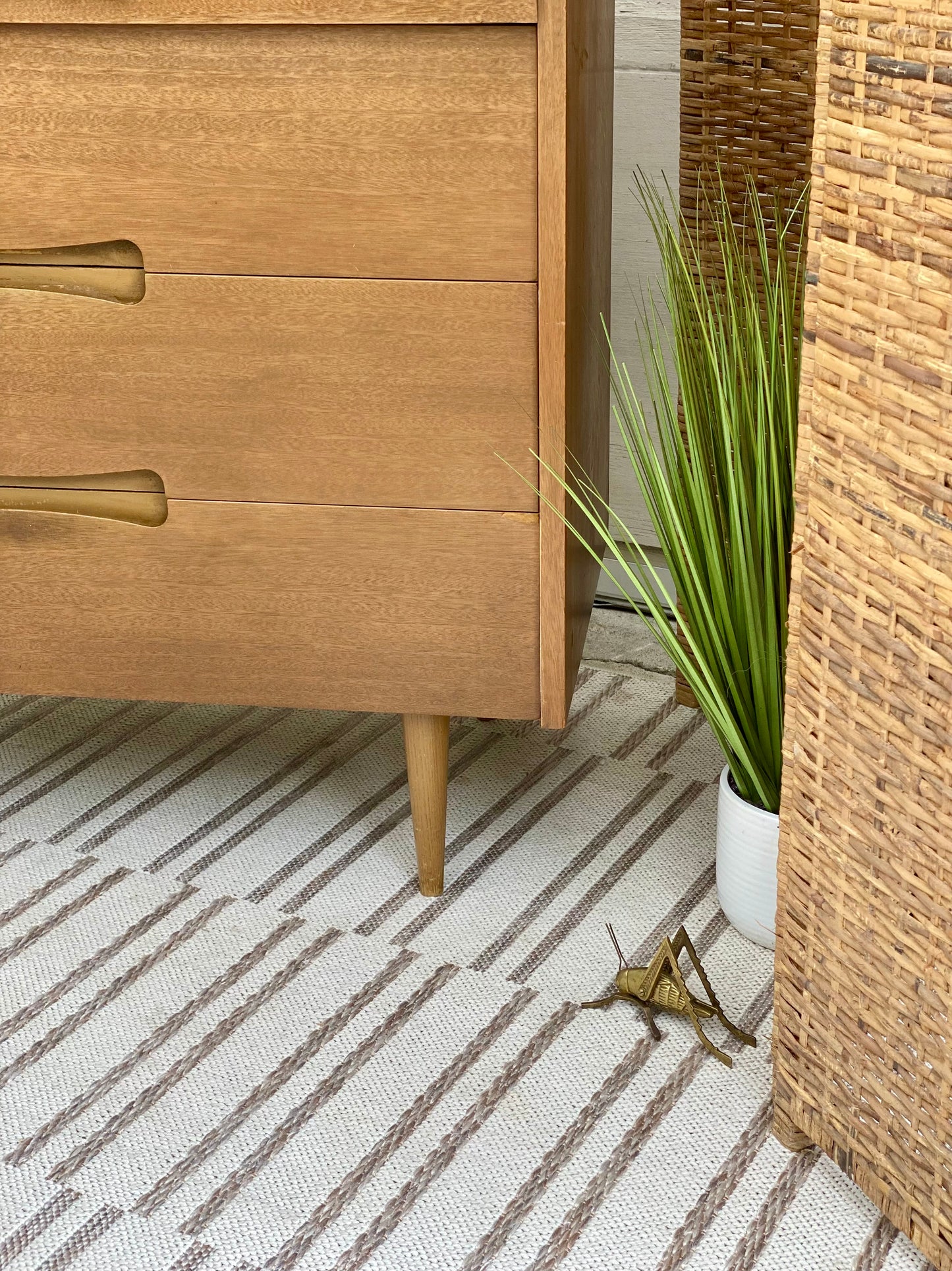 Vintage MCM 4 Drawer Dresser