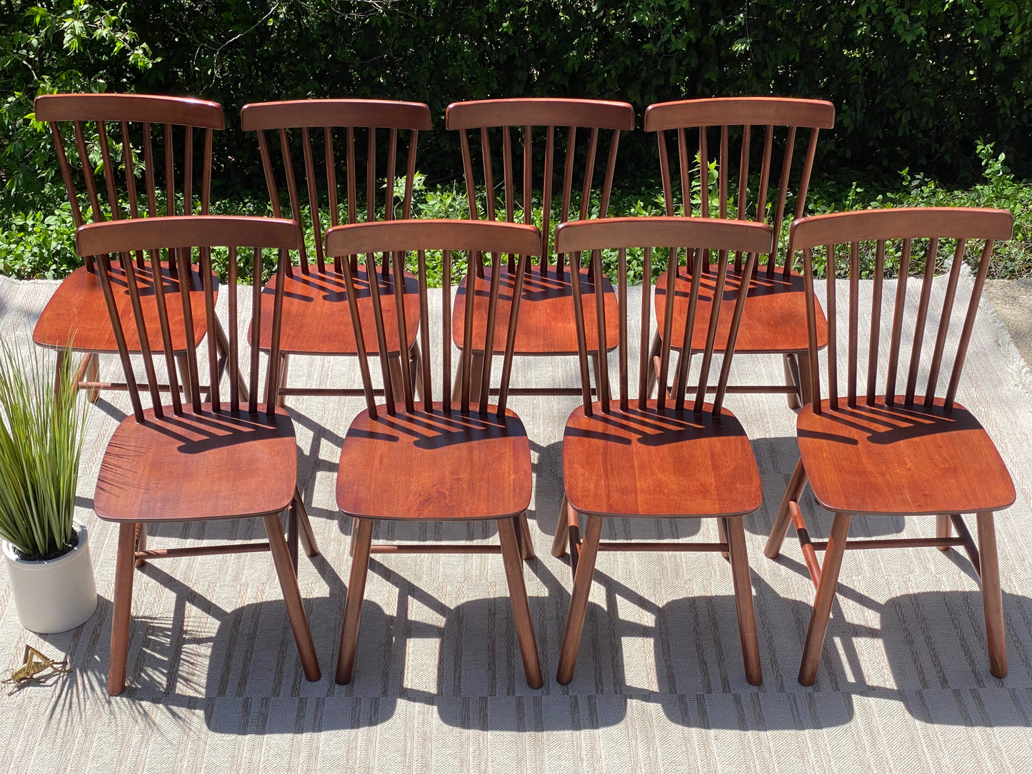 Set of 8 Wooden Lue Bona Chairs