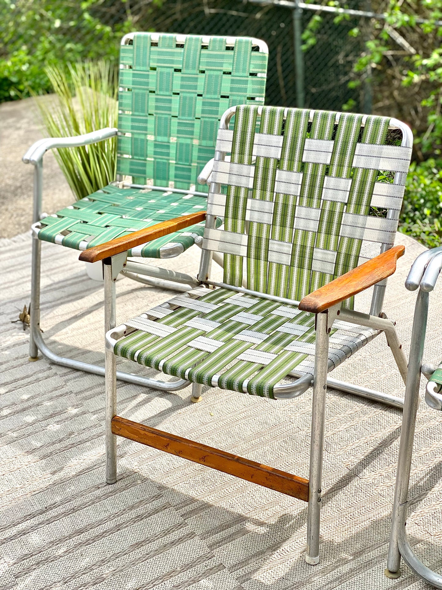 3 Vintage Fold Lawn Chairs