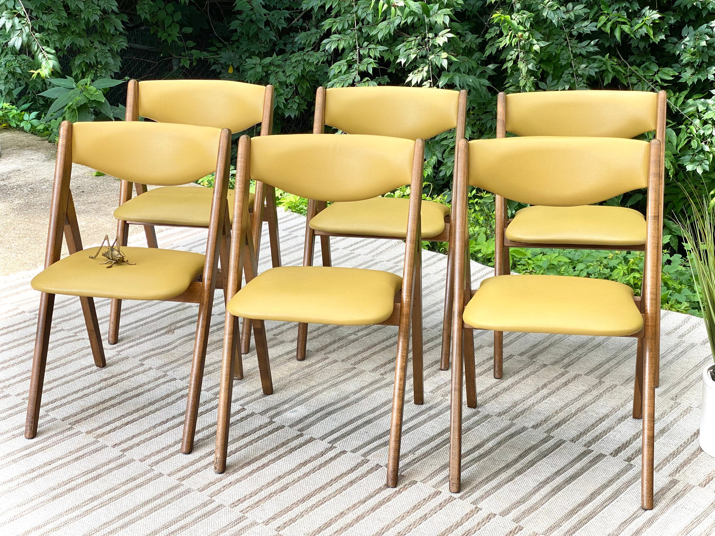 Set of 6 MCM Wonderfold Vinyl Chairs