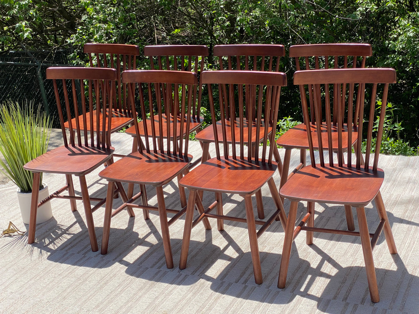 Set of 8 Wooden Lue Bona Chairs