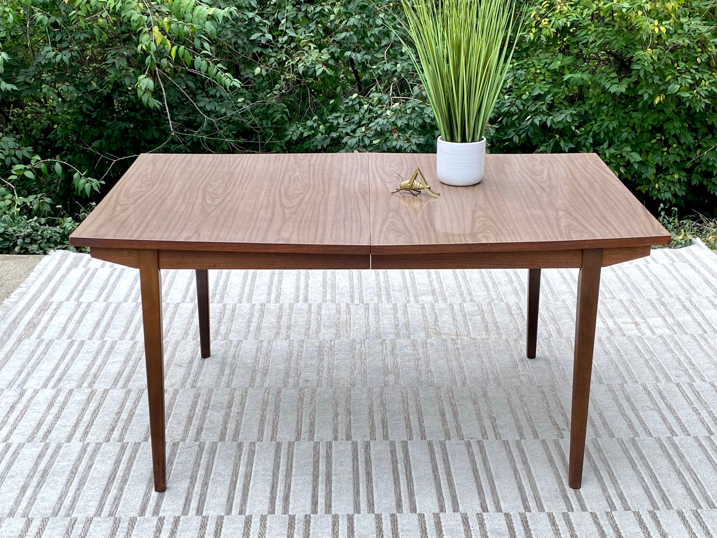 Vintage MCM Formica Top Table
