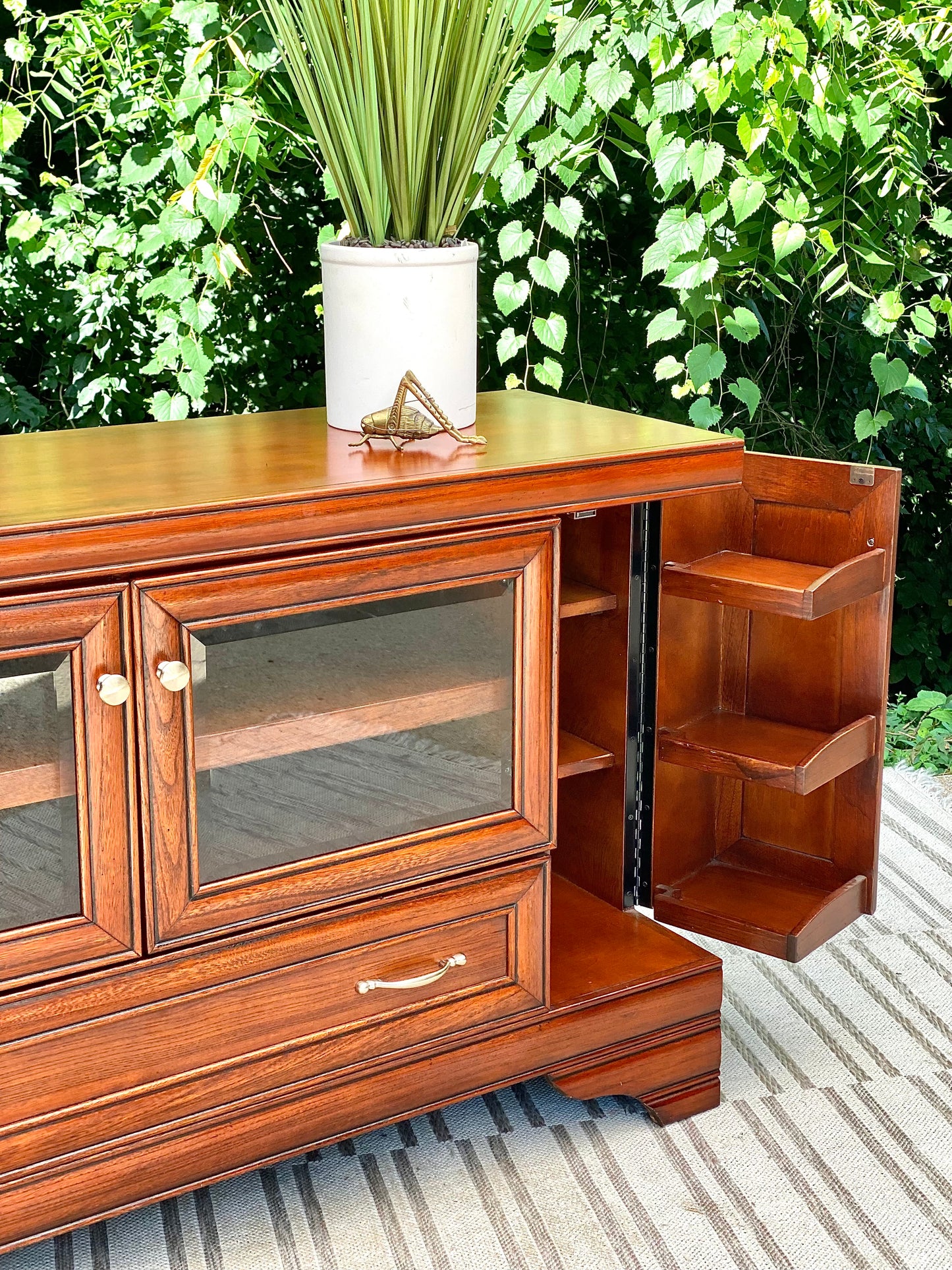 Casual Life Designs Wooden Entertainment Stand Credenza