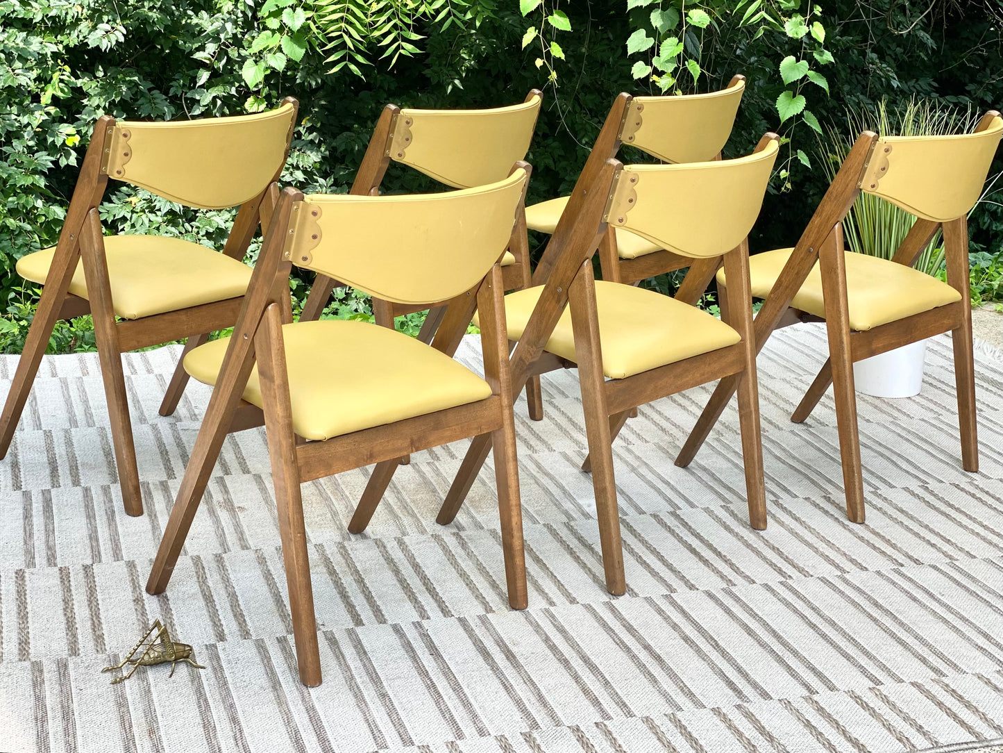 Set of 6 MCM Wonderfold Vinyl Chairs