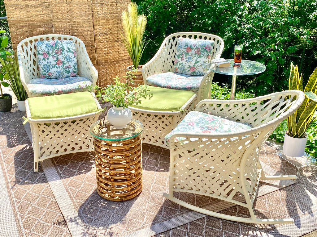 Vintage Brown Jordan White Patio Chair Set