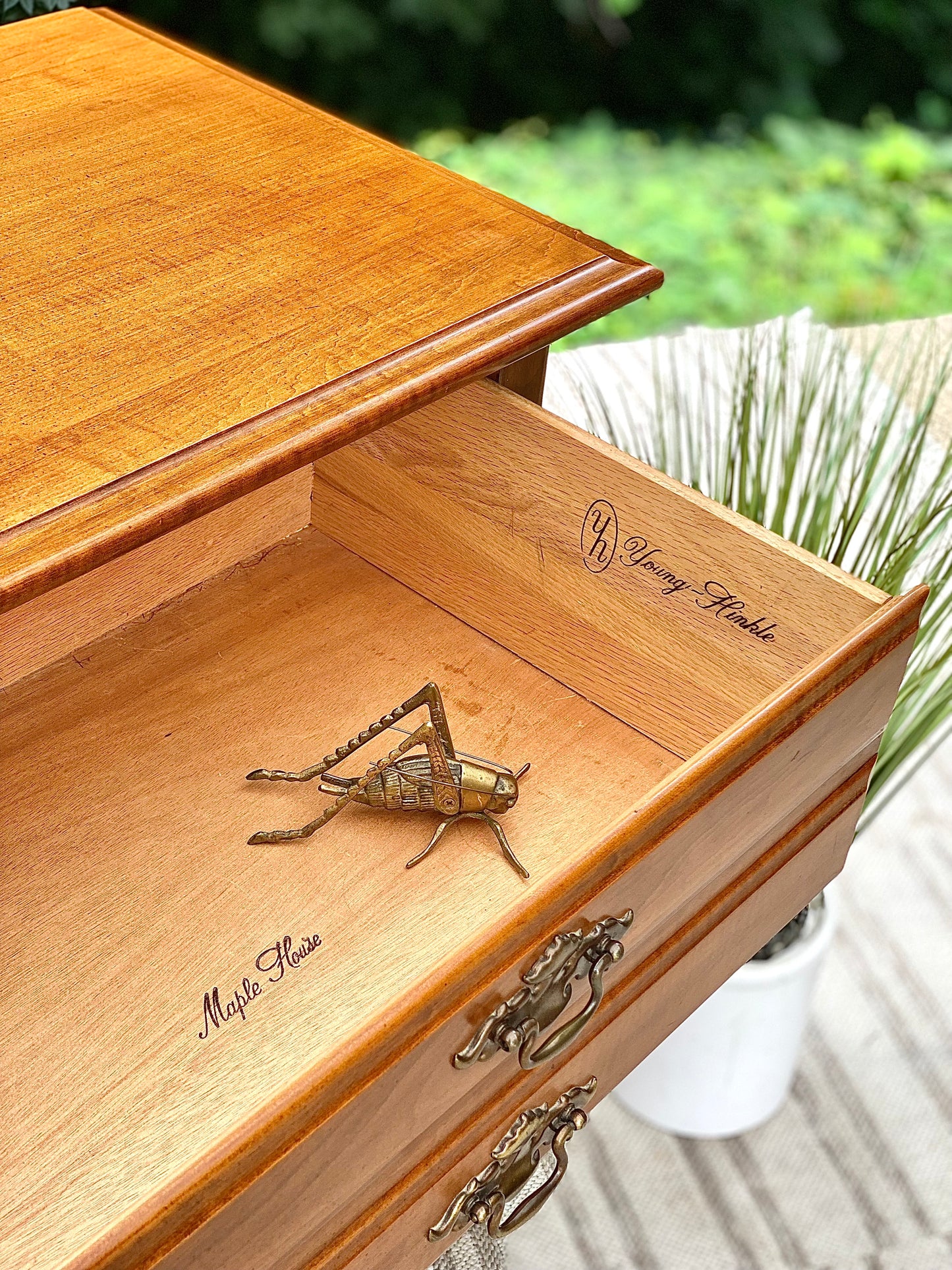 Young Hinkle Maple House 6 Drawer Dresser