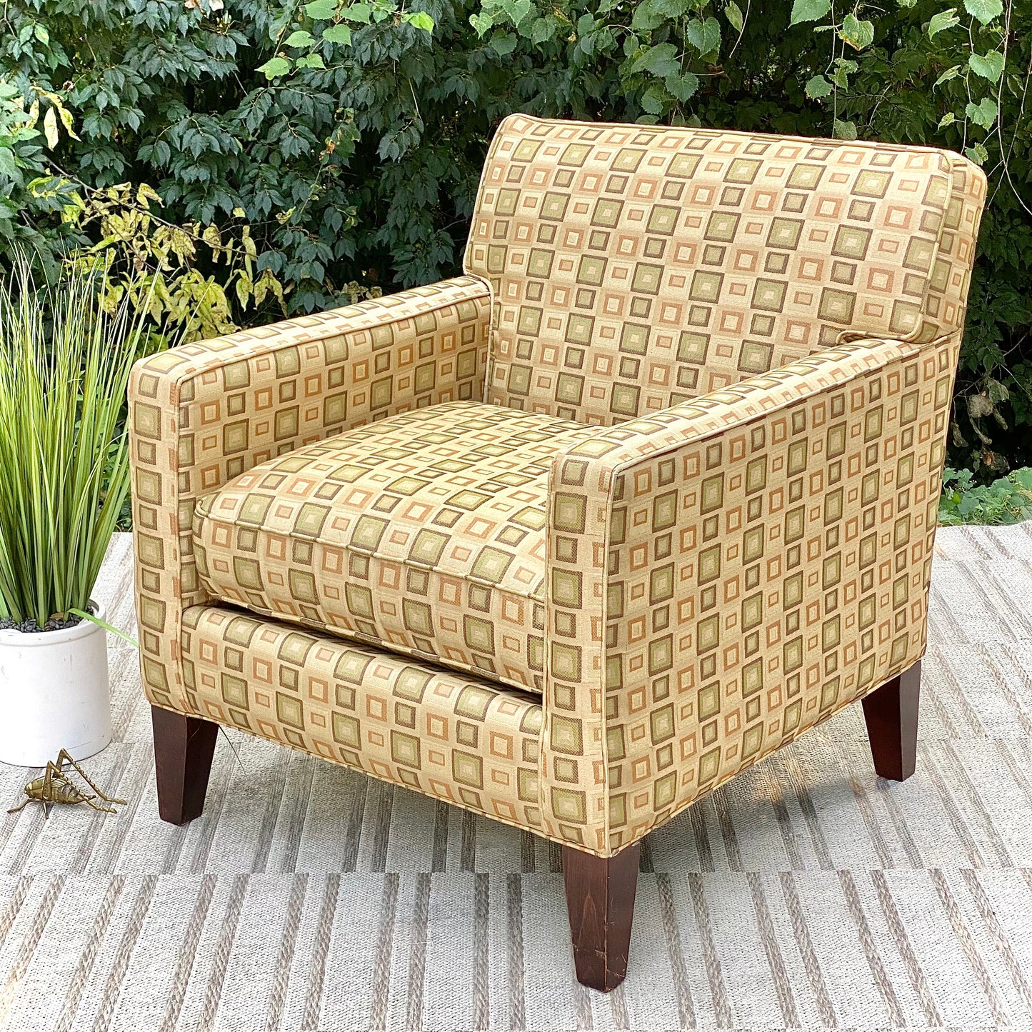 Nice Bassett Upholstered Chair