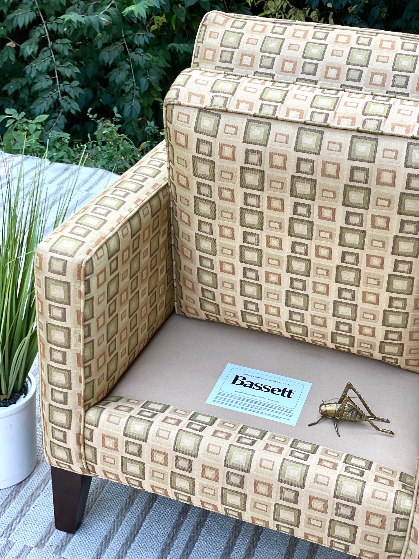 Nice Bassett Upholstered Chair