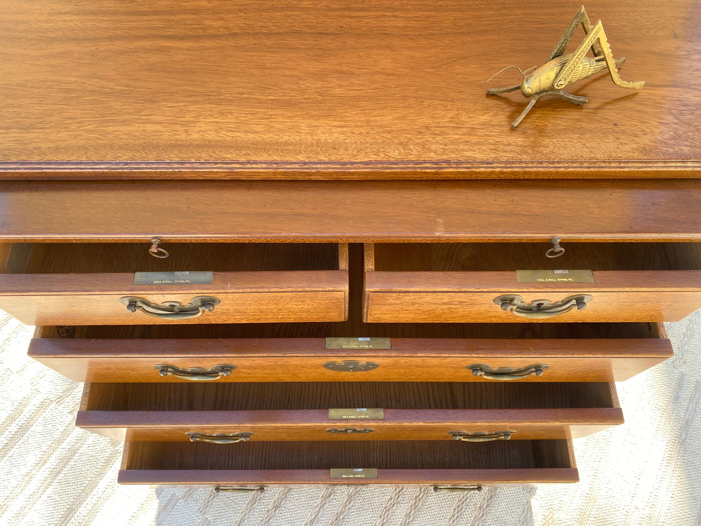 Vintage Kittenger Williamsburg Restoration 5 Drawer Dresser