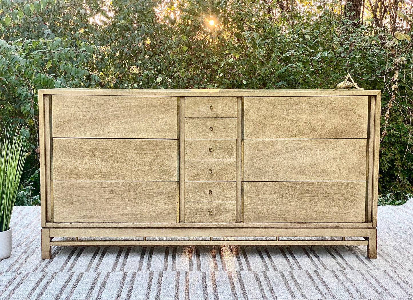 Vintage MCM 10 Drawer Dresser