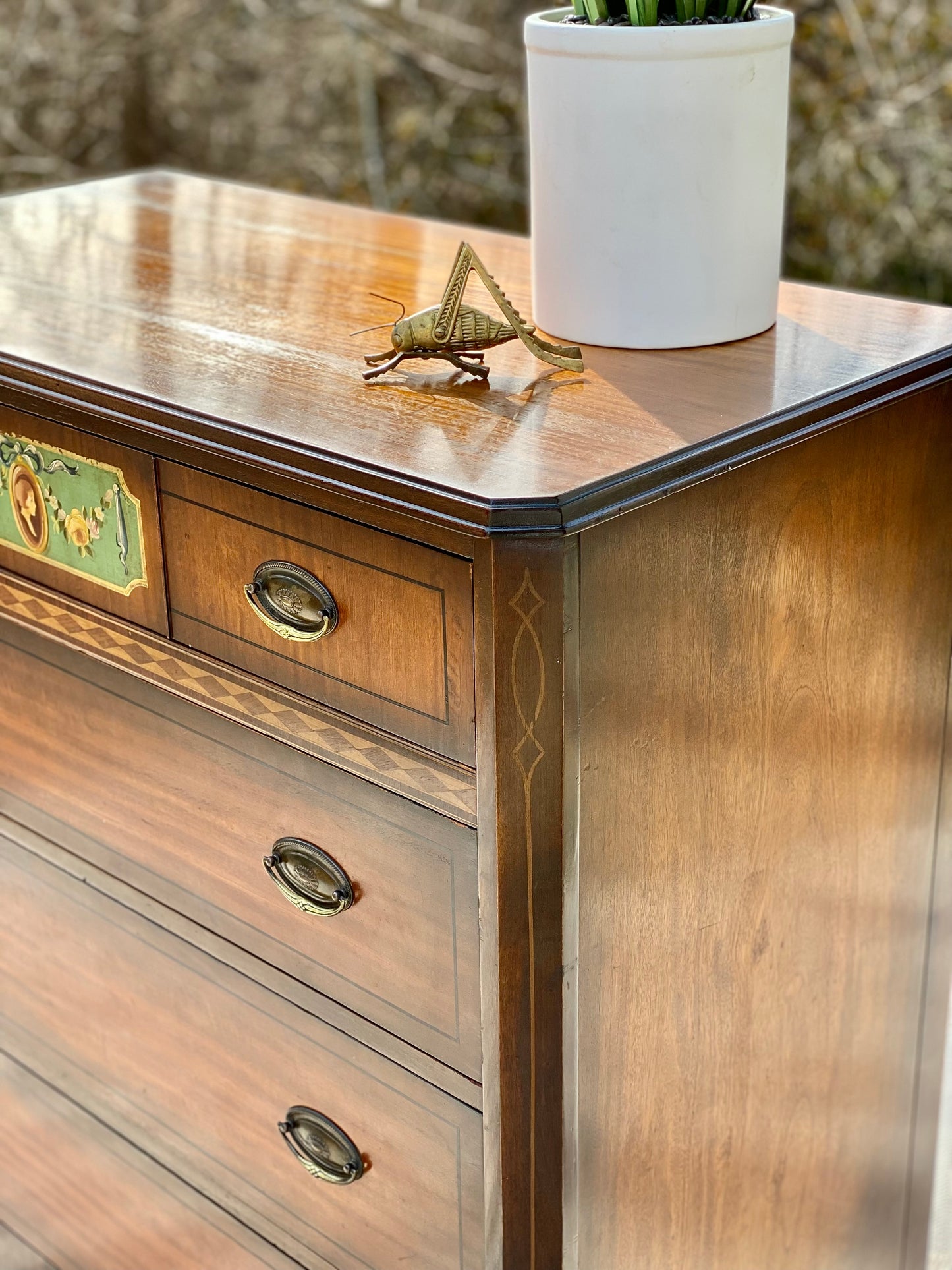 Nice Vintage Mahogany 4 Drawer Dresser