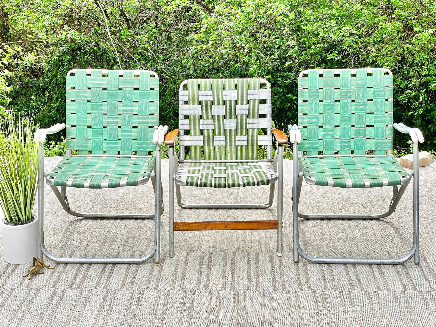 3 Vintage Fold Lawn Chairs
