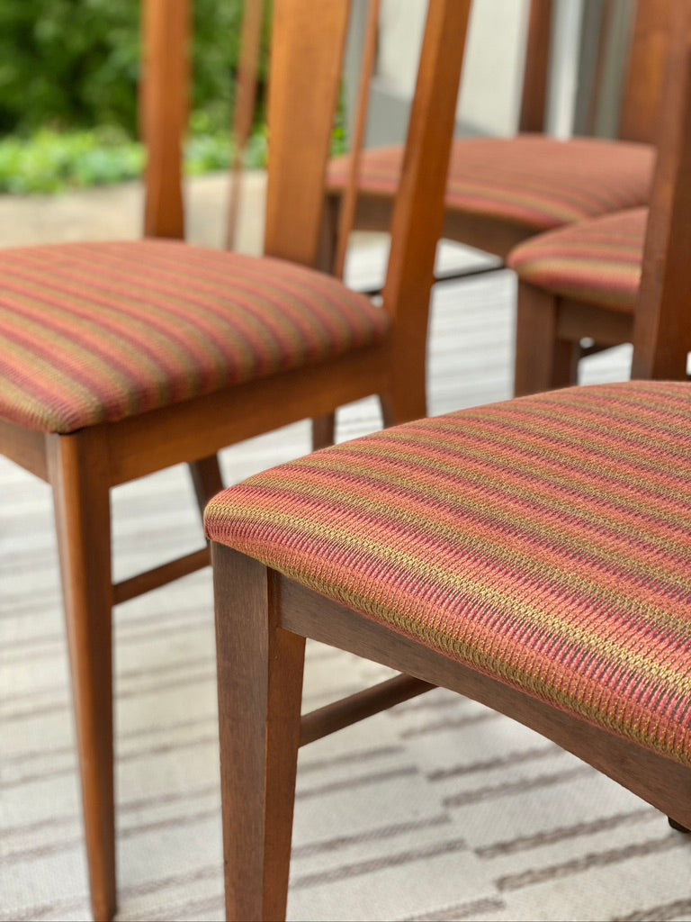 Set of 4 Retro MCM Mid Century Modern Garrison Chairs