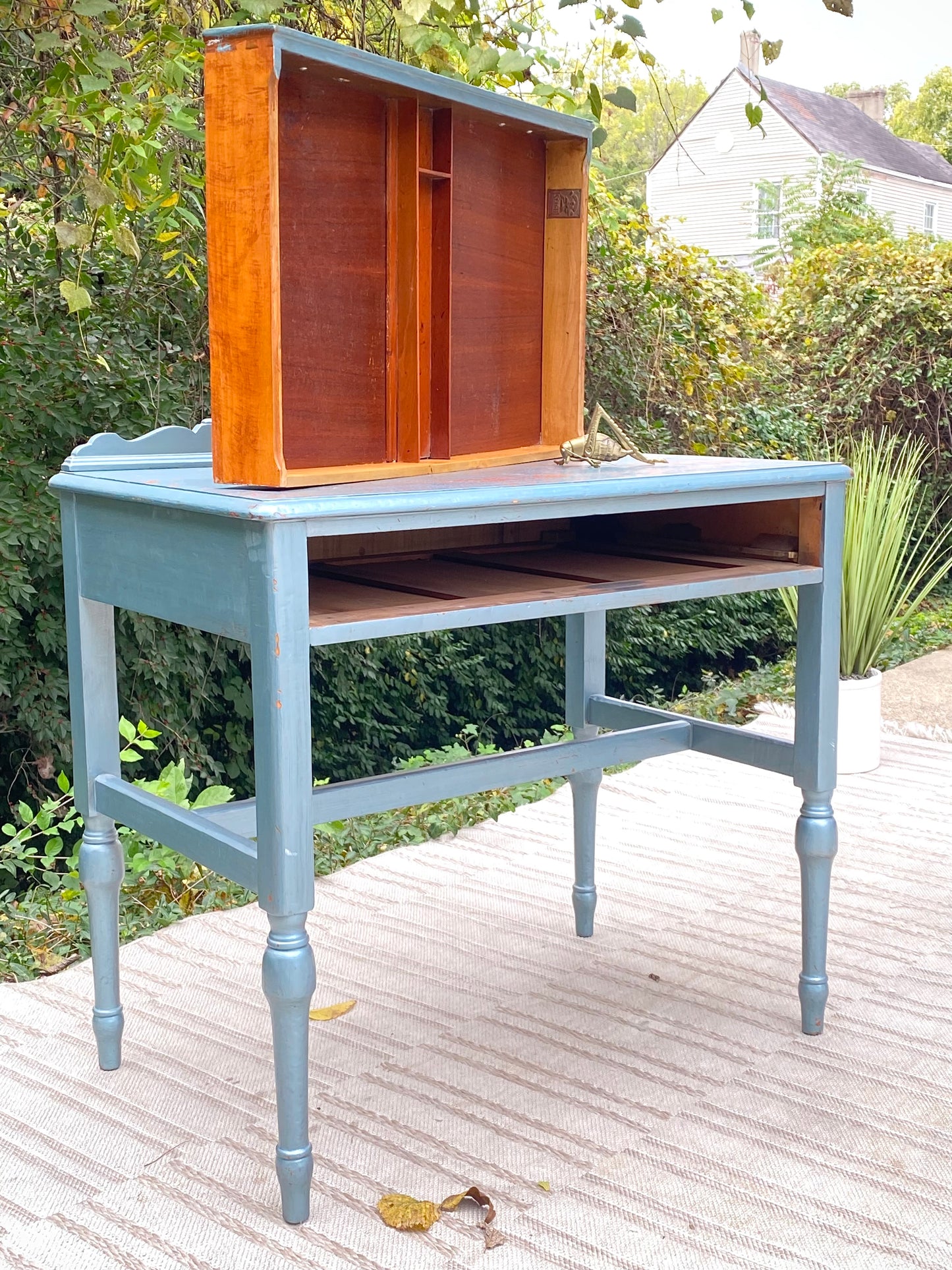 Vintage Sligh Furniture Painted Hall Table