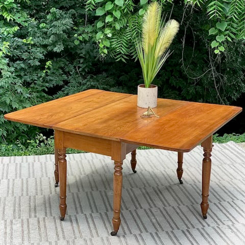 Vintage Wooden Gate Leg Table