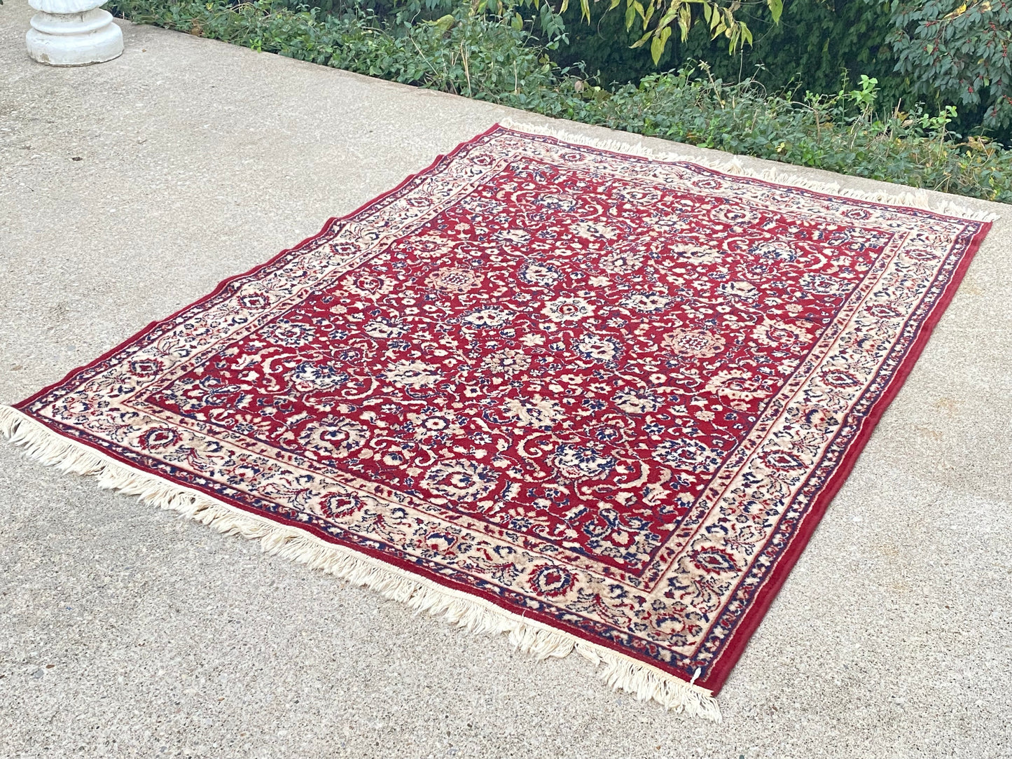 Dakar Area Rug 93β x 67β