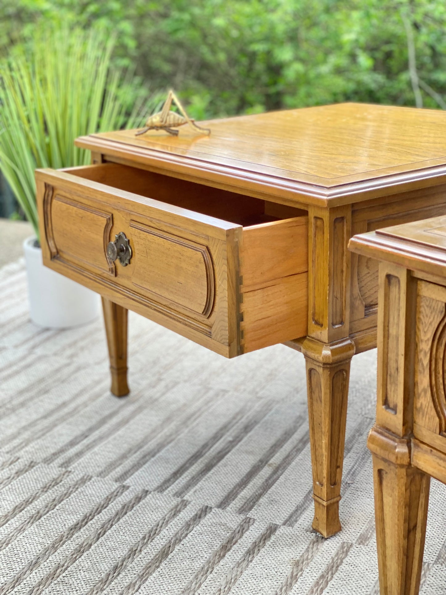 Vintage Pair of Thomasville Wooden Side Tables