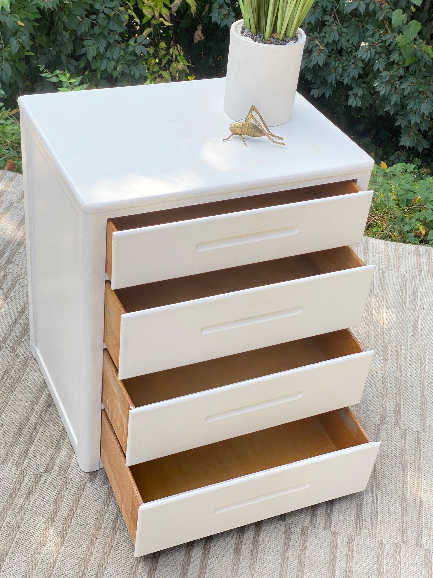 Vintage MCM White 4 Drawer Dresser