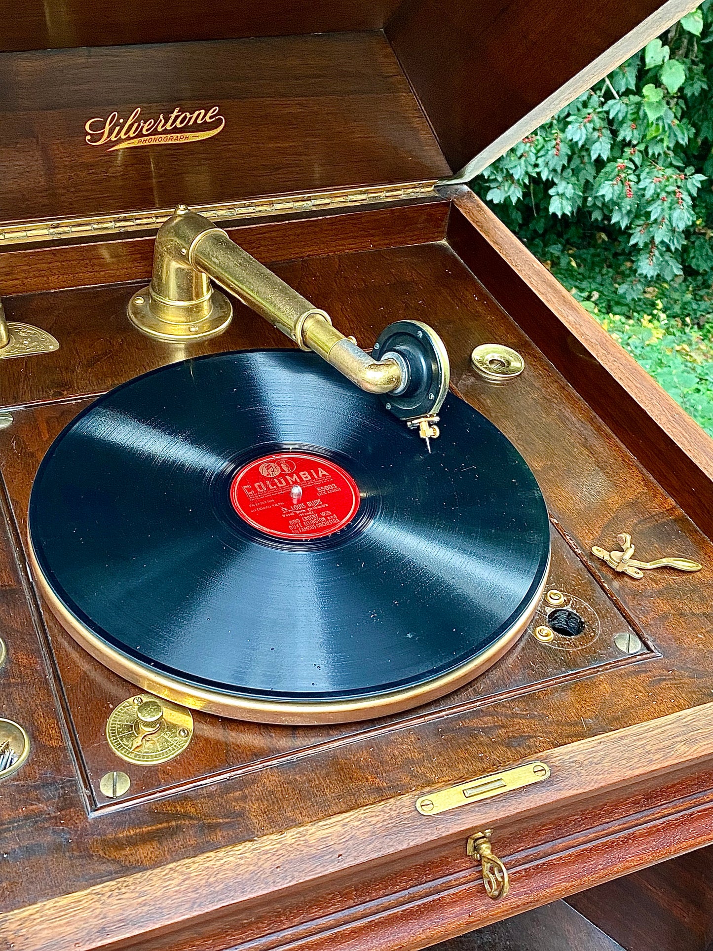 Vintage Silver Tone Victrola Phonograph Floor Model