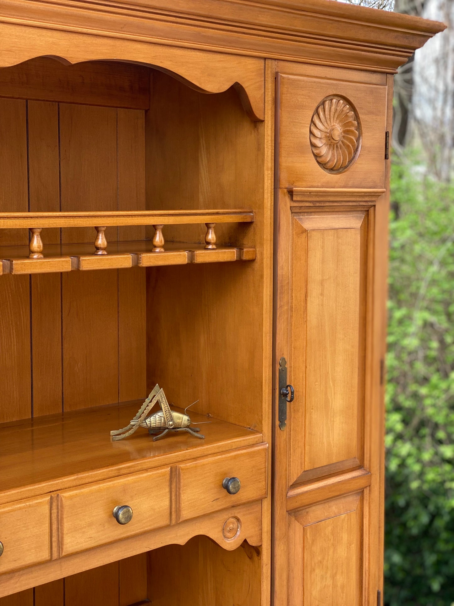 Vintage 2 Piece Hutch