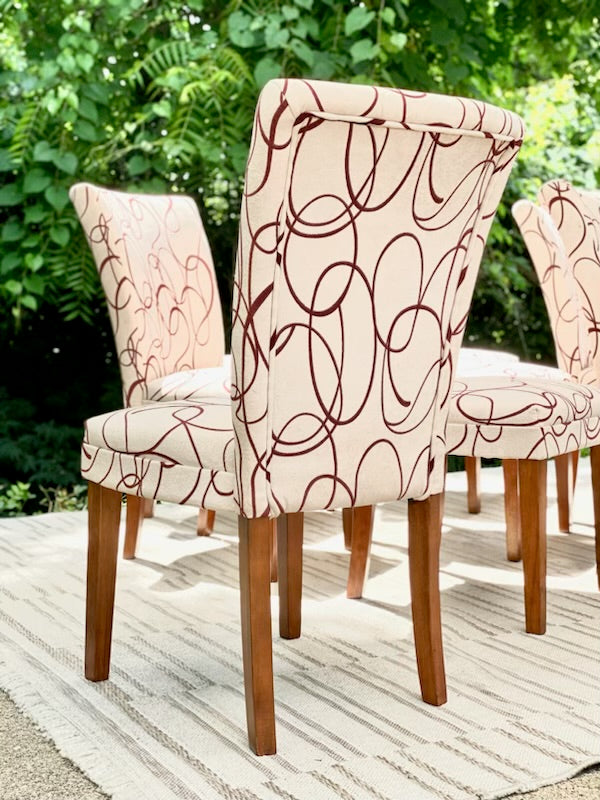 Nice Set of 8 Dining Chairs