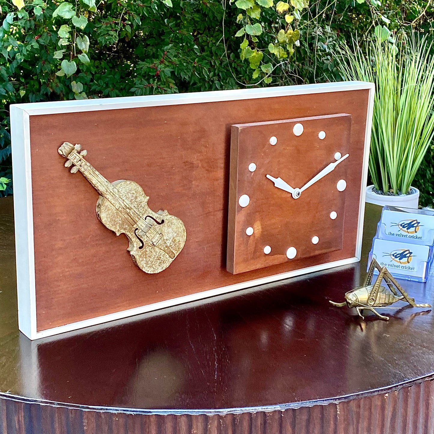 Vintage MCM Violin Electric Wall Clock