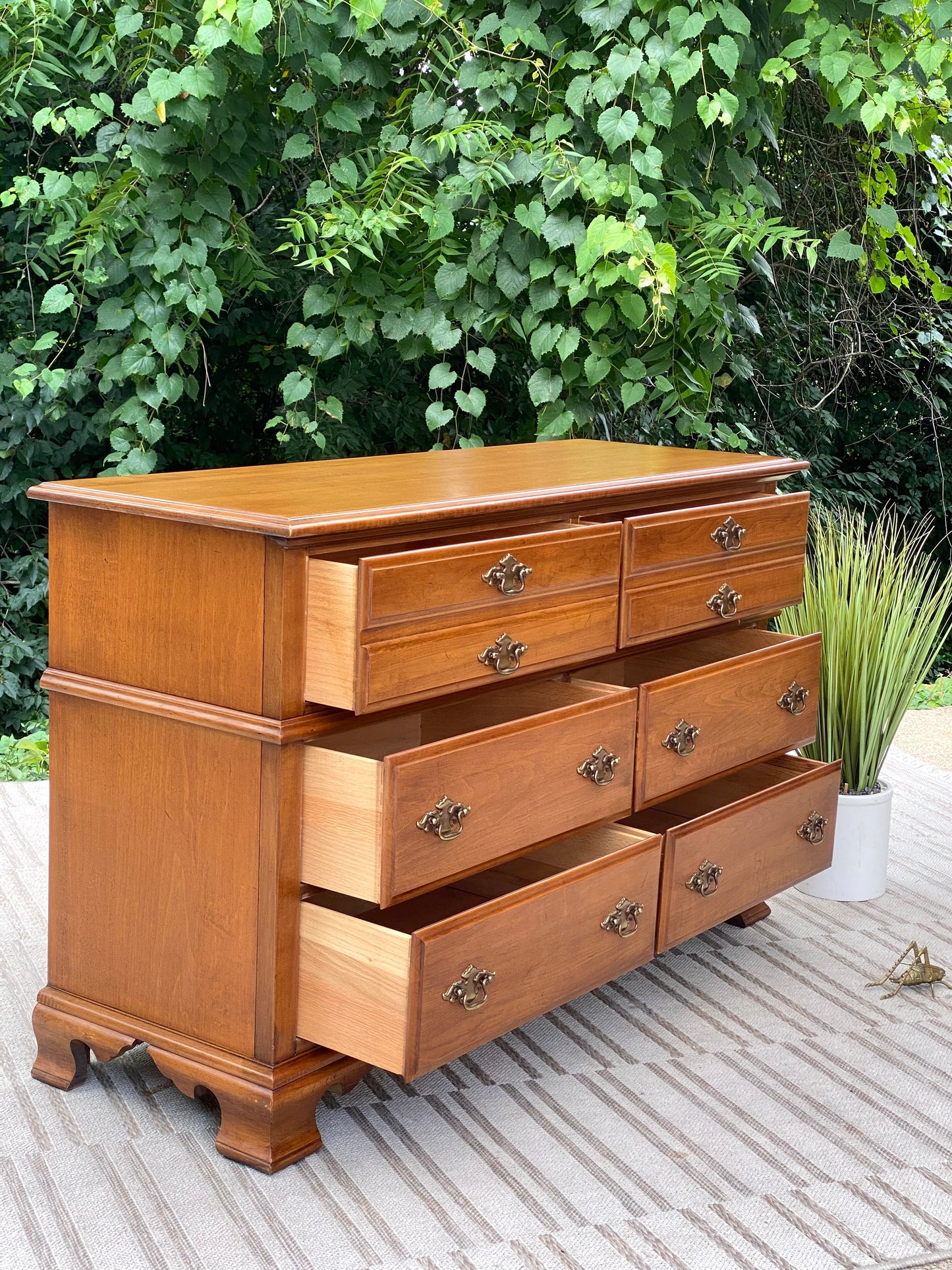 Young Hinkle Maple House 6 Drawer Dresser