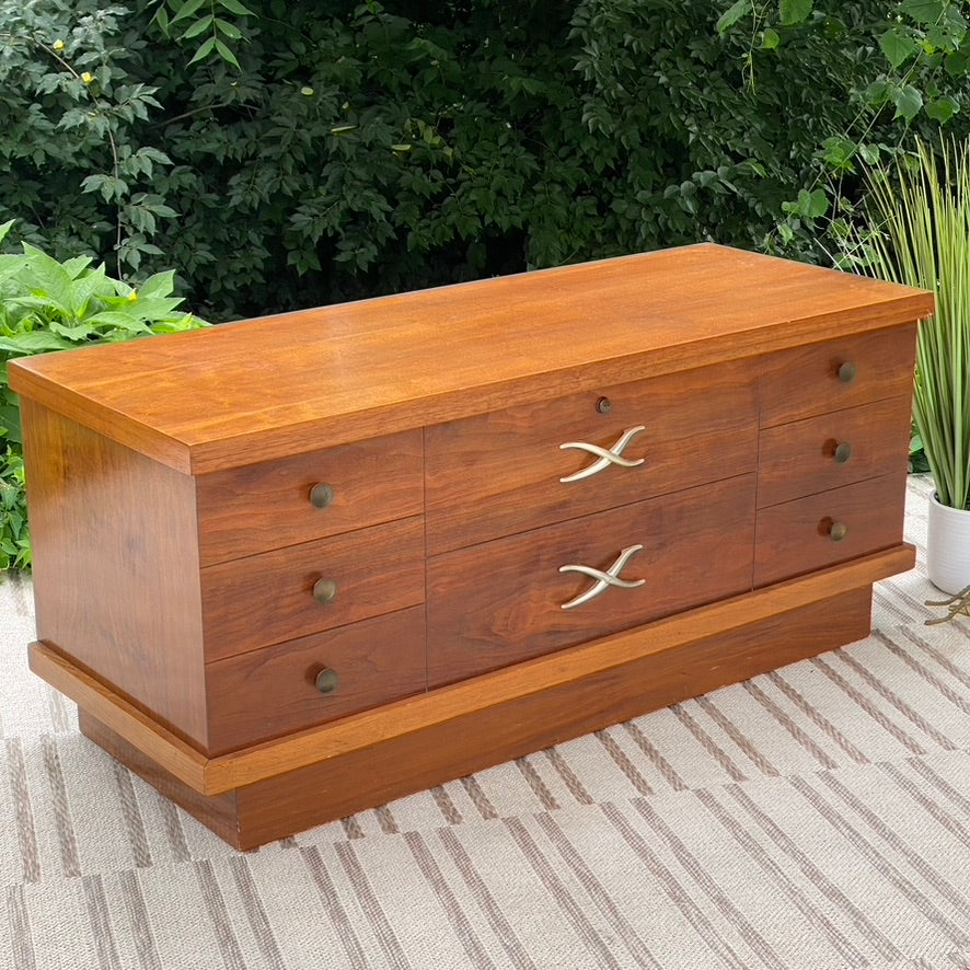 Retro MCM Lane Cedar Chest