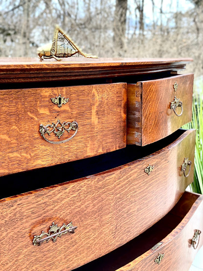 Vintage Oak 4 Drawer Dresser