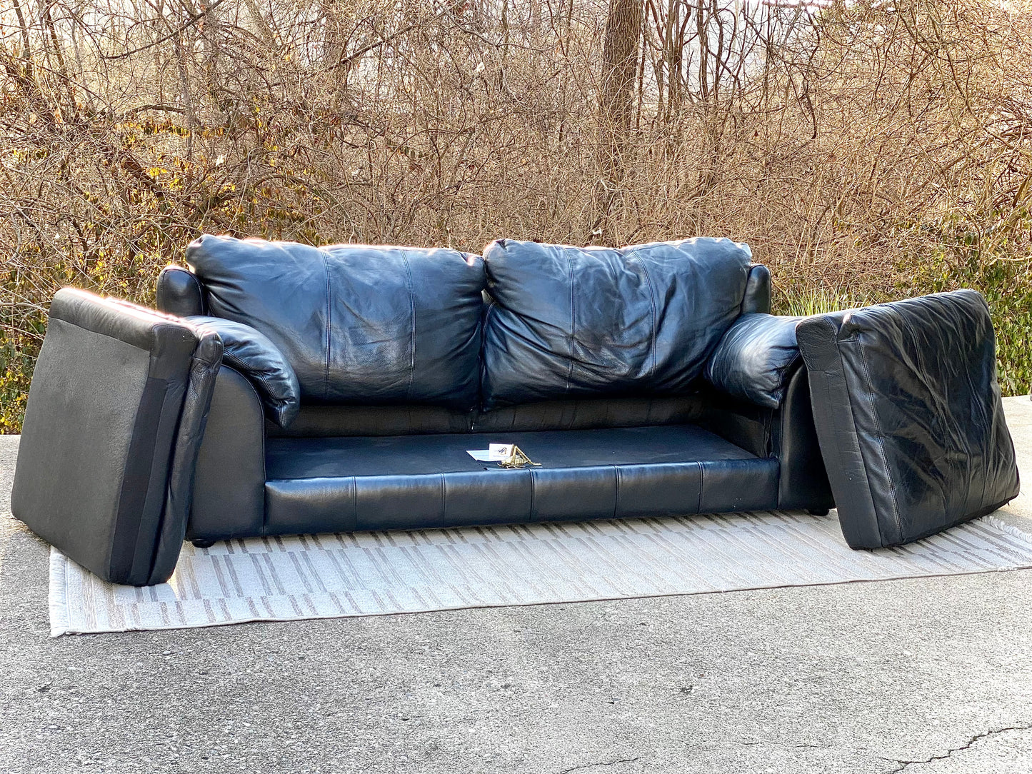 Nice Black Leather Sofa Couch by Sofa Express