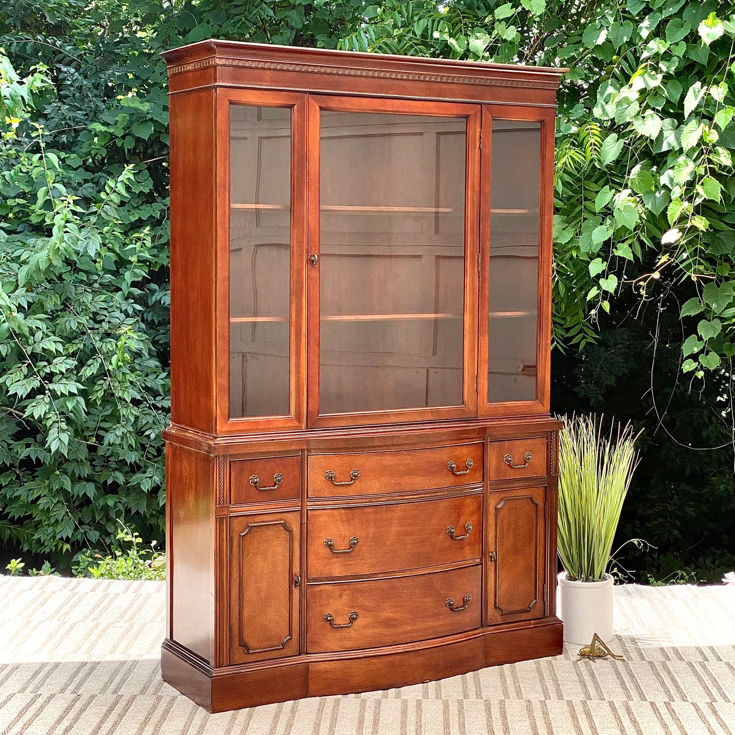 Gorgeous Vintage Mengel Mahogany Hutch