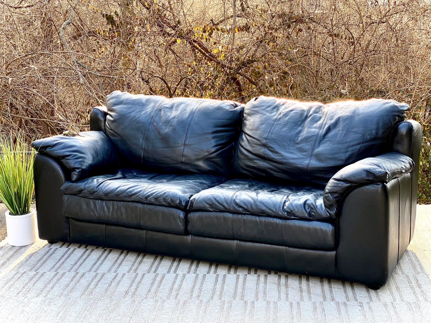 Nice Black Leather Sofa Couch by Sofa Express