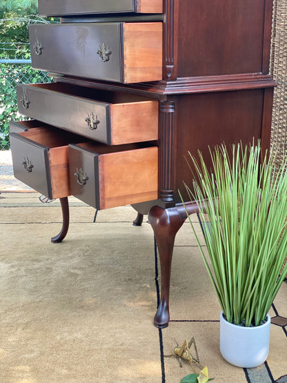 Modern Wooden 9 Drawer Dresser