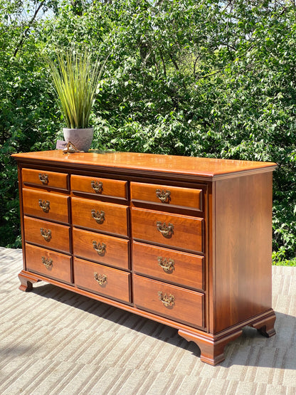 Vintage Link Taylor Solid Cherry 12 Drawer Dresser