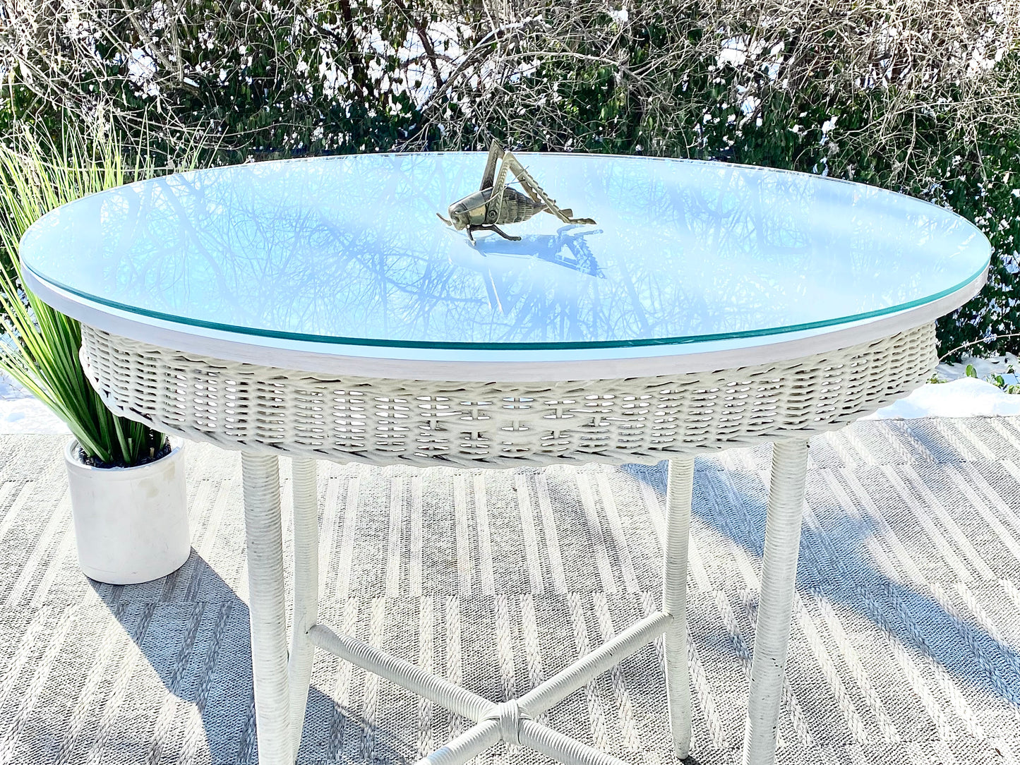 Nice Vintage Wicker Oval Table