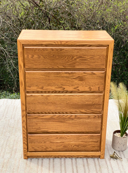 Vintage Wooden 5 Drawer Dresser