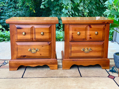 Vintage Pair of Broyhill Nightstands